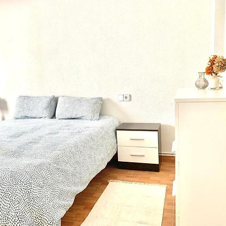 Apartamento A 200 Metros Paseo Zorrilla Valladolid Kültér fotó